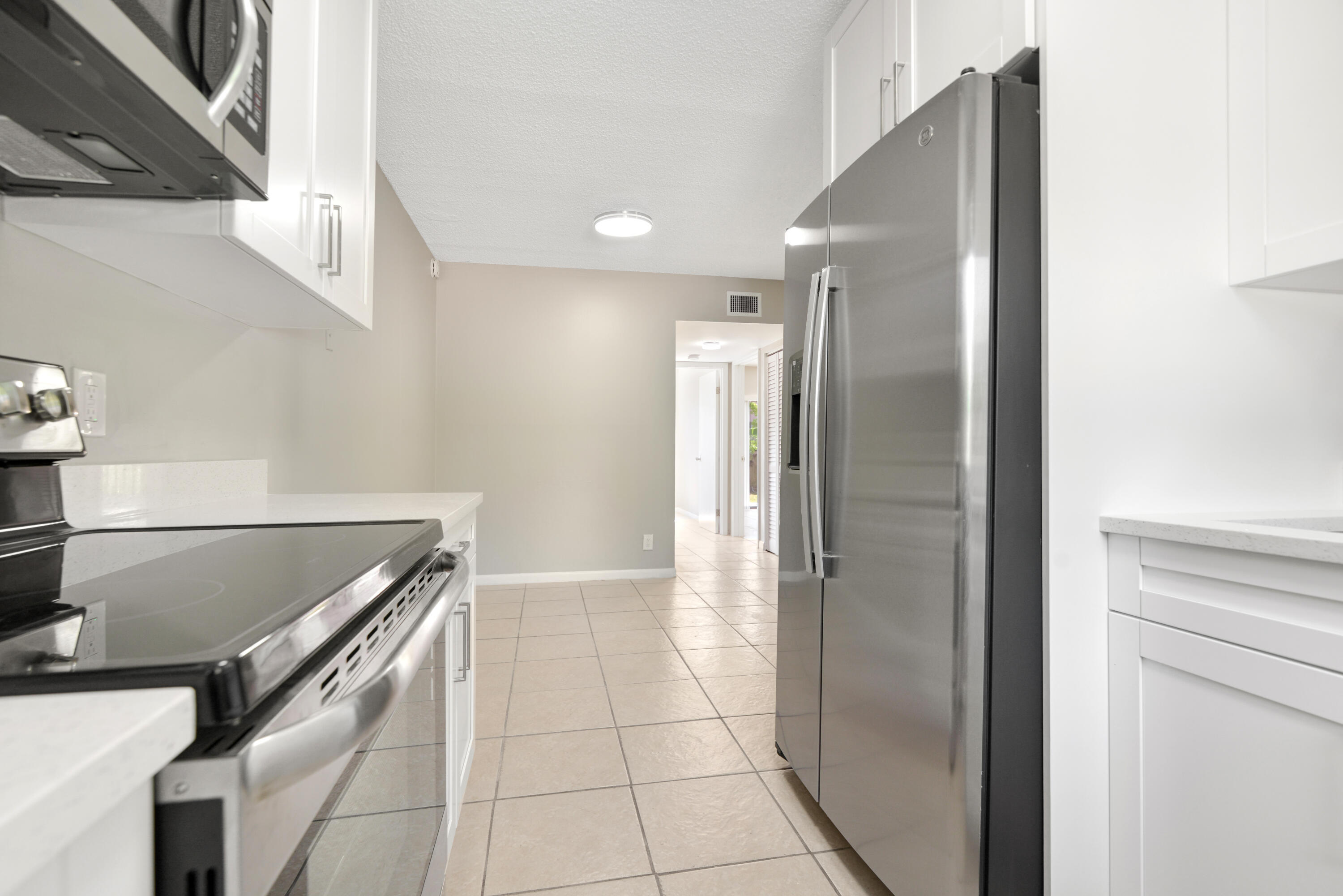 LAKEVIEW GARDENS CONDO - Residential Lease
