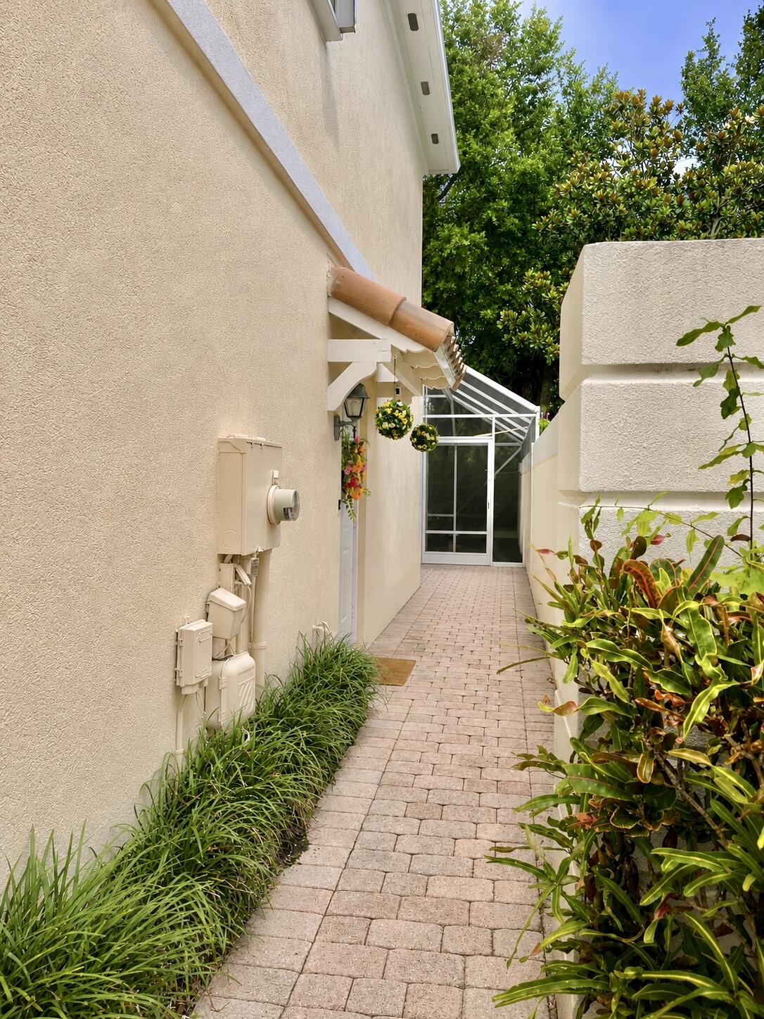 CATALINA LAKES - Residential
