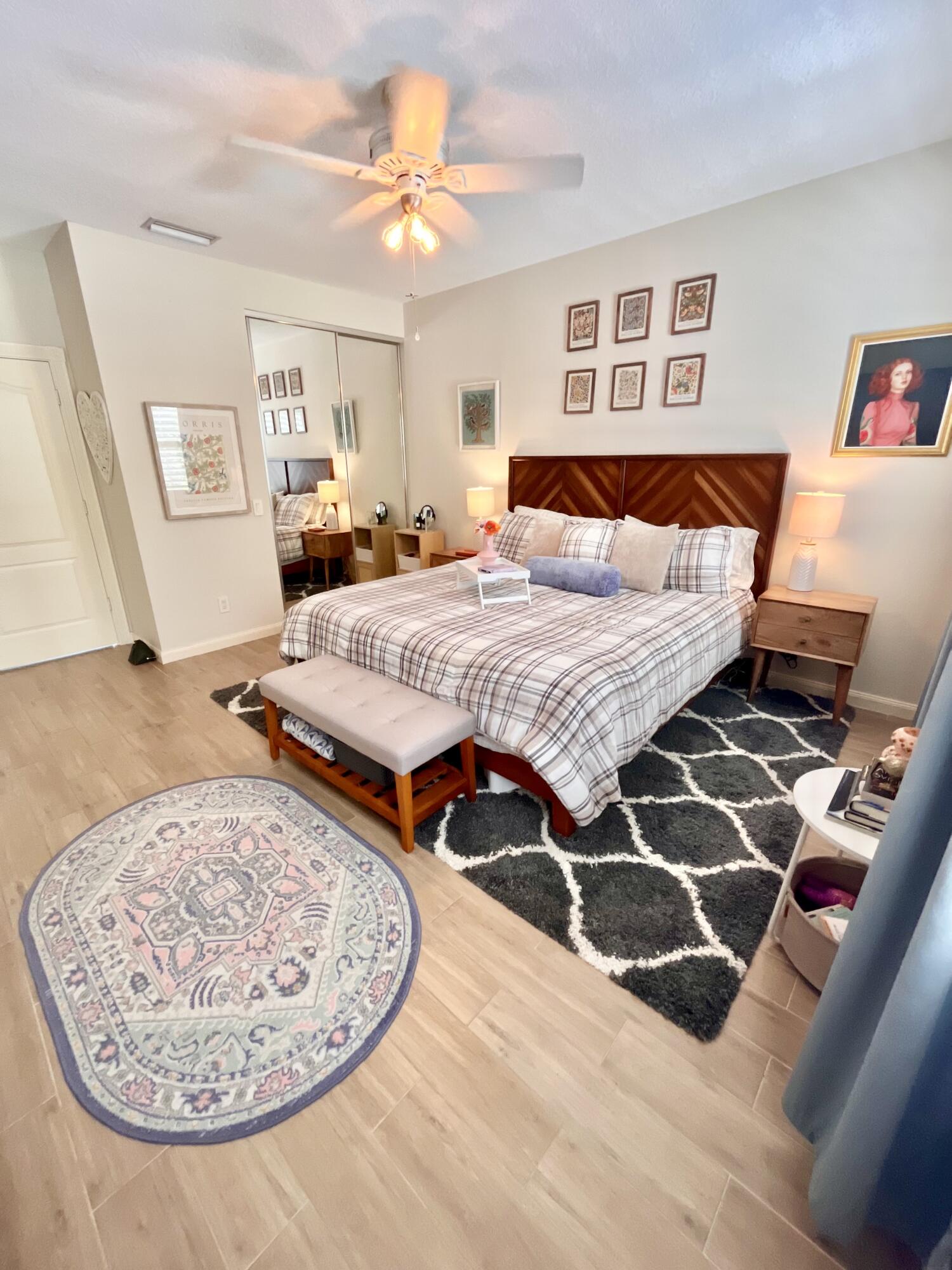 CATALINA LAKES - Residential