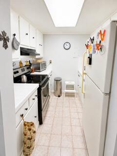 ALCALA PLAZA CONDO - Residential