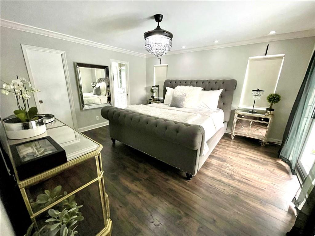 SHADOW WOOD - Residential