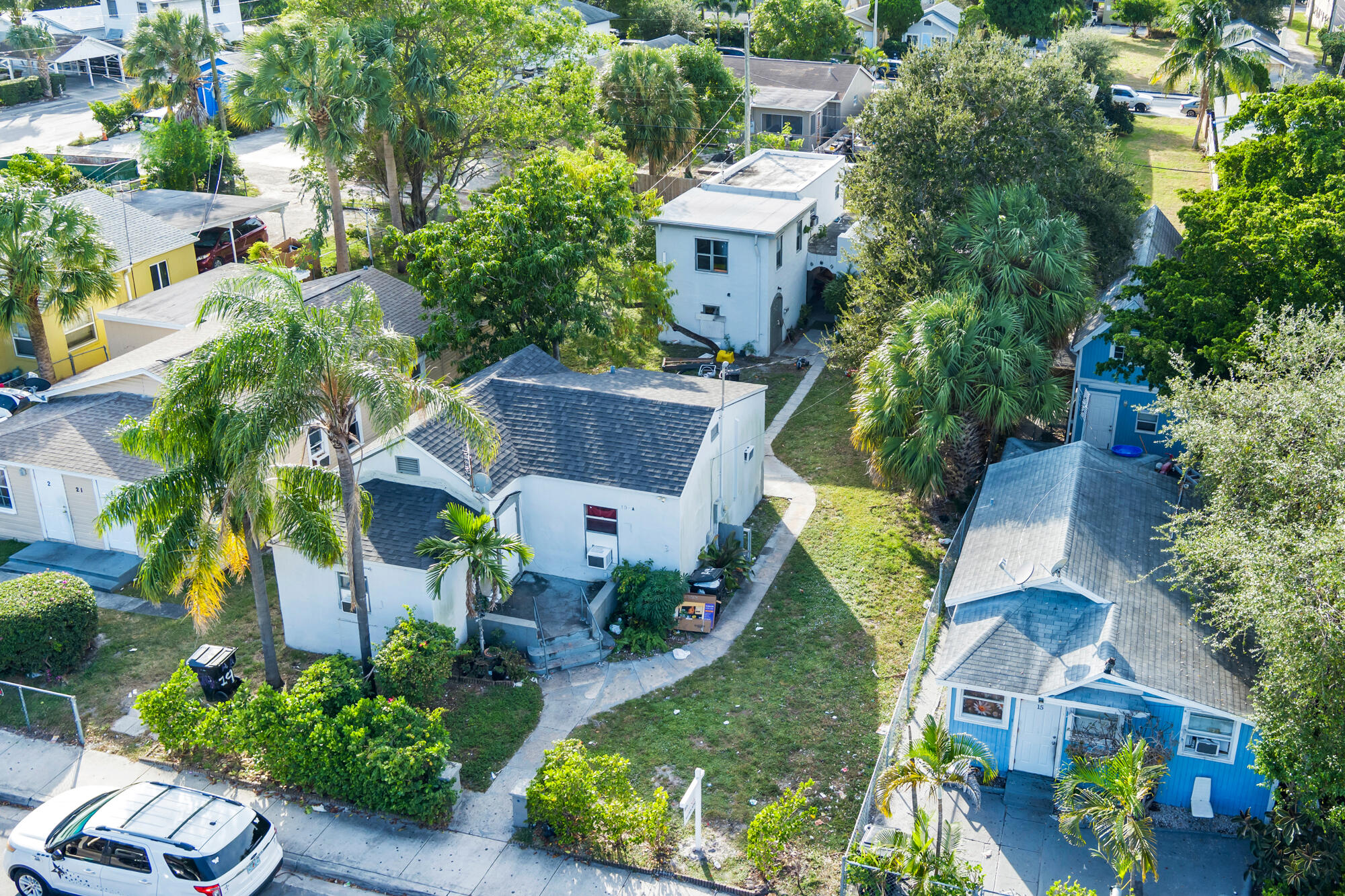 LAKE WORTH TOWN OF - Residential Income