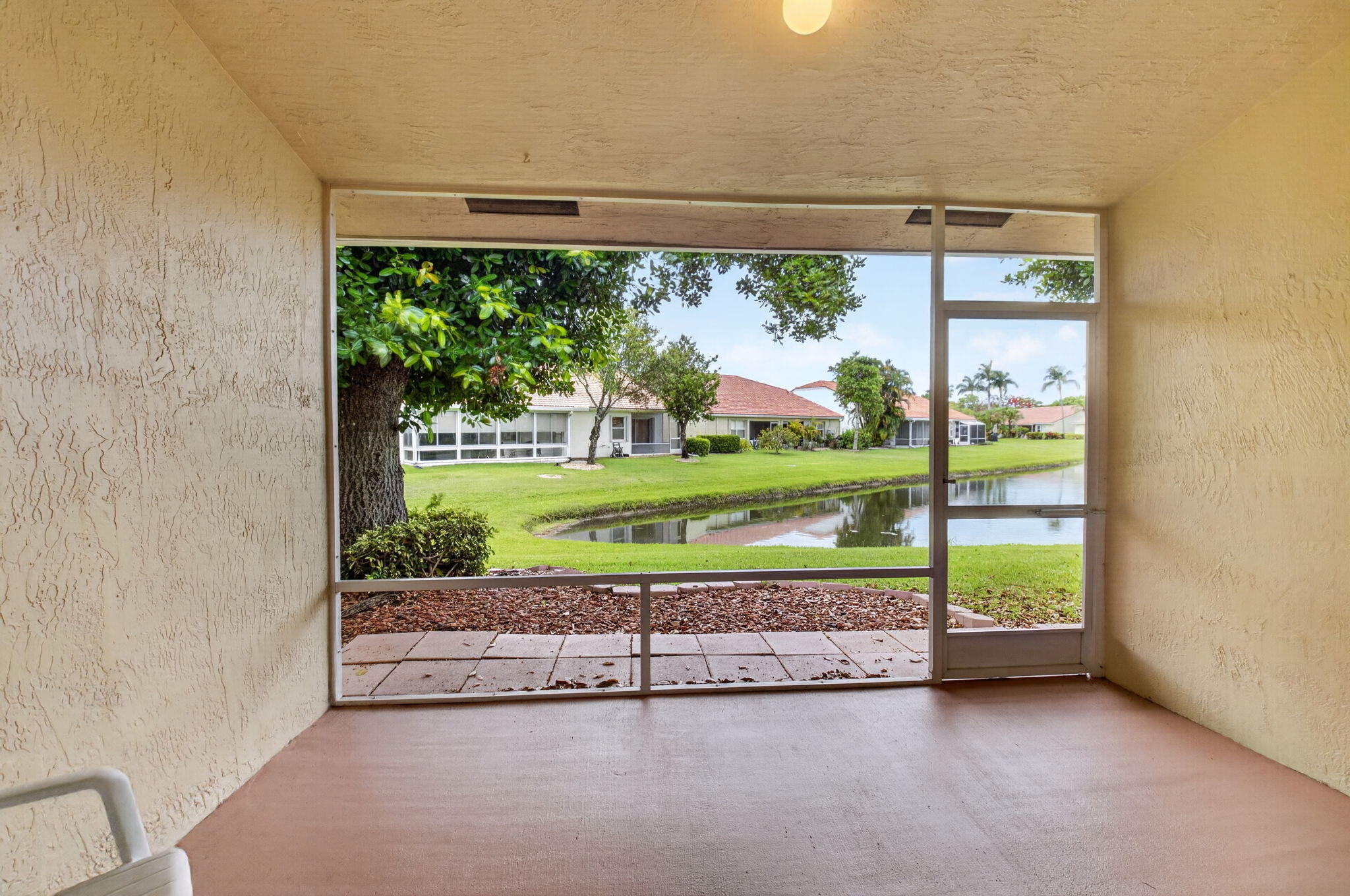 FLORAL LAKES 2 - Residential