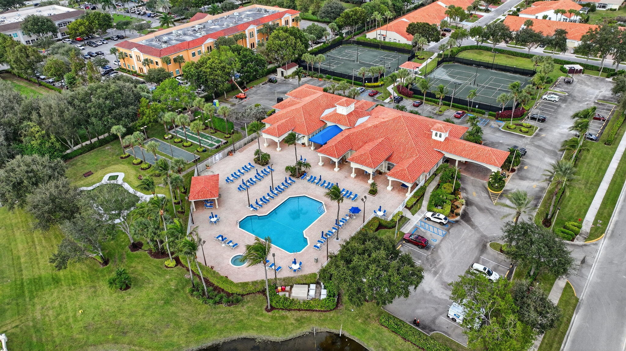 FLORAL LAKES 2 - Residential