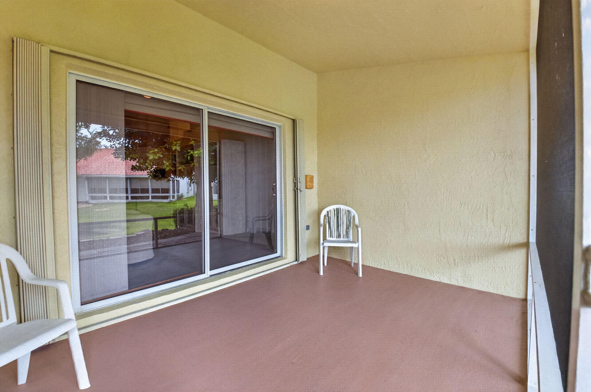 FLORAL LAKES 2 - Residential
