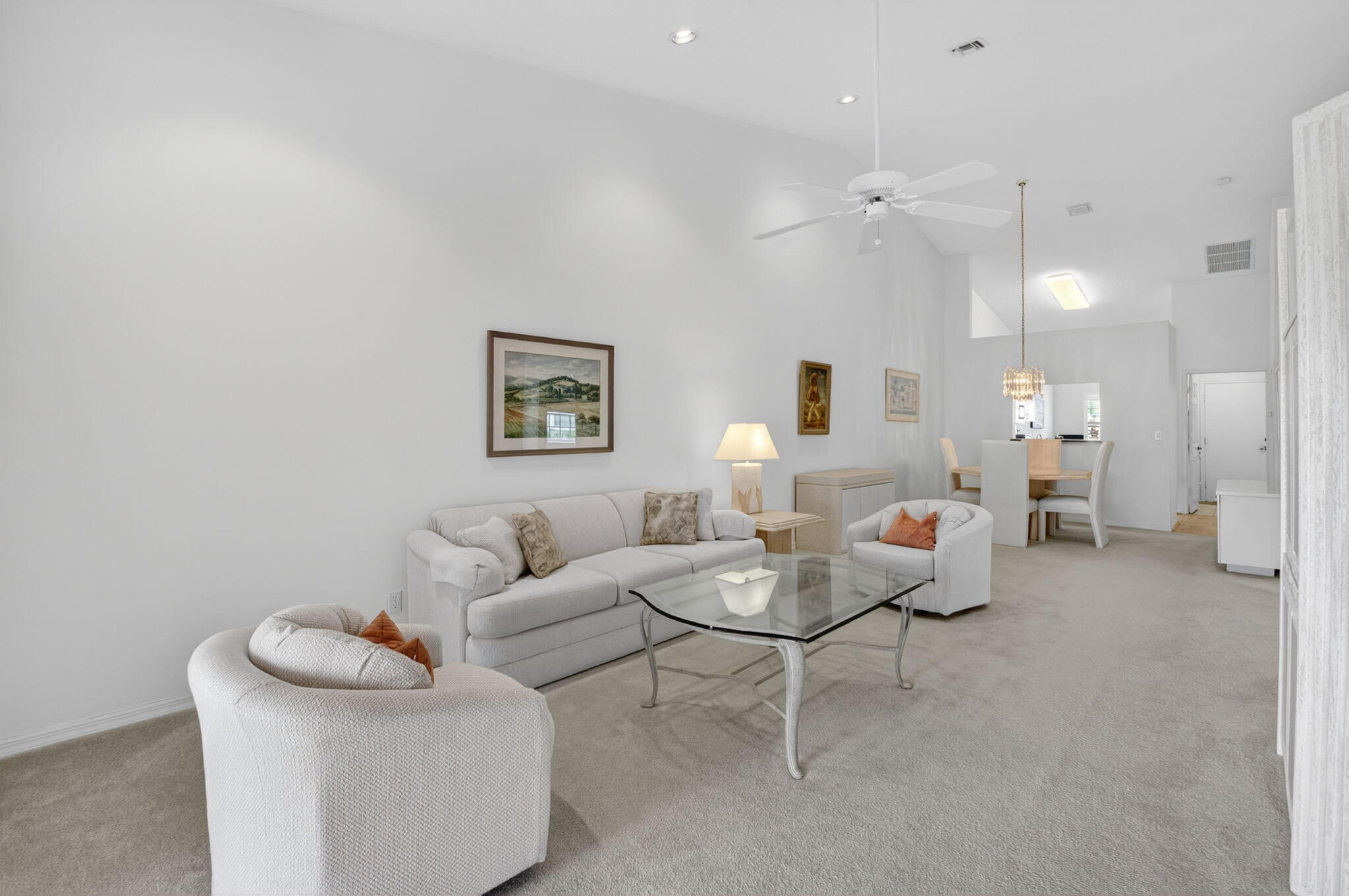 FLORAL LAKES 2 - Residential