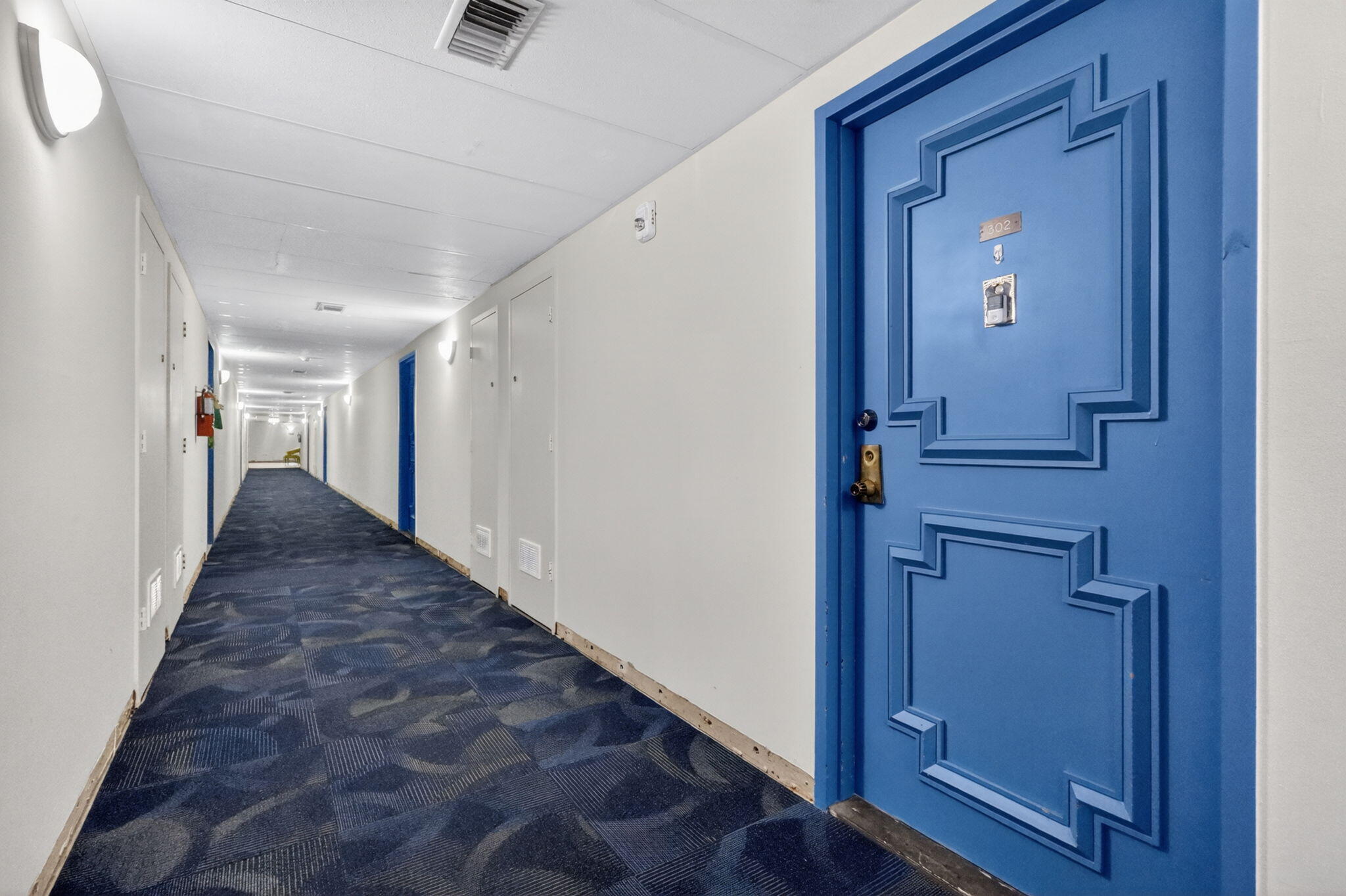 Take a look at this spacious 2 bedroom 2 bath condo located in a community that offers pools, walking trails, clubhouse, and 24-hour security—move-in ready and beautifully finished! Located in the heart of Hollywood near Publix, dining, shopping, and just minutes from beaches, Downtown Hollywood, and major highways. Don't miss this condo located in the heart of Hollywood