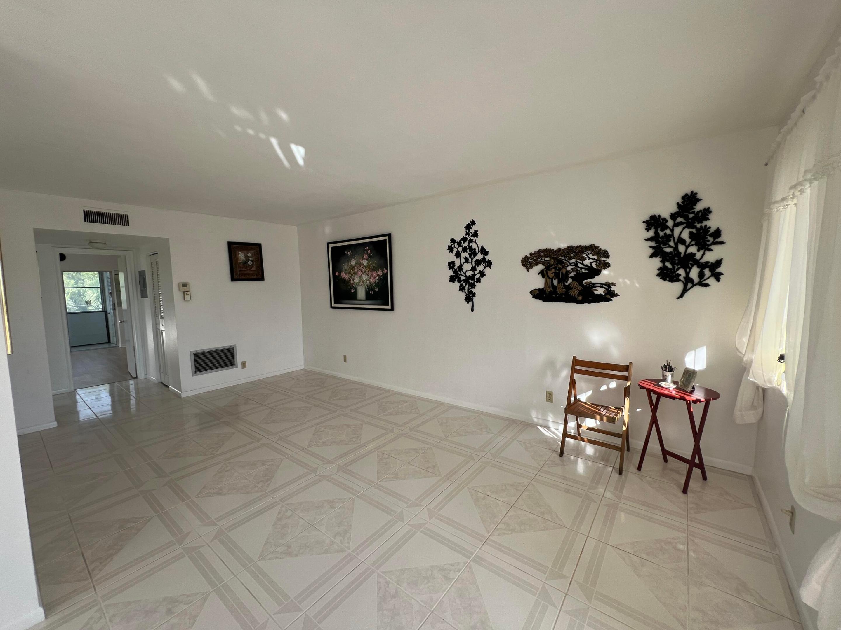 MURRY HILLS - Residential