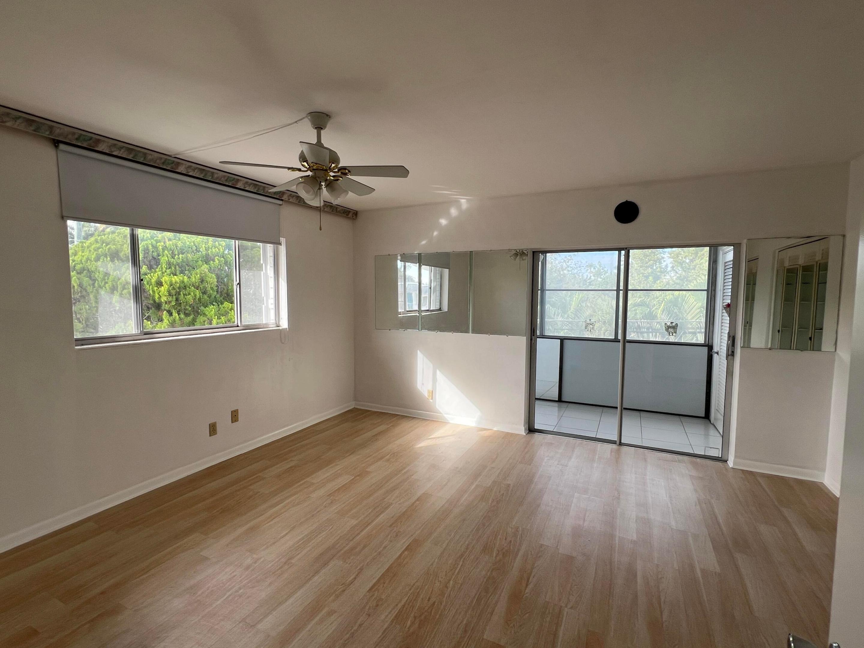 MURRY HILLS - Residential