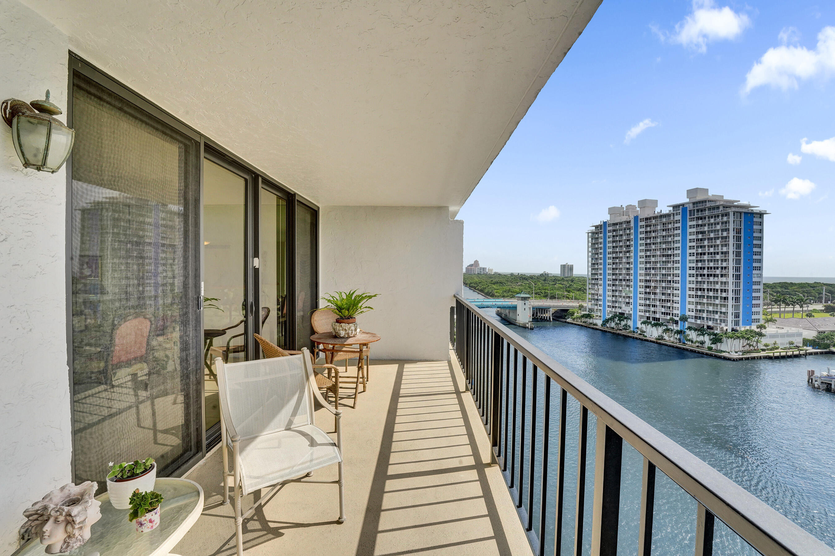 CORINTHIAN ON THE INTRACOASTAL - Residential