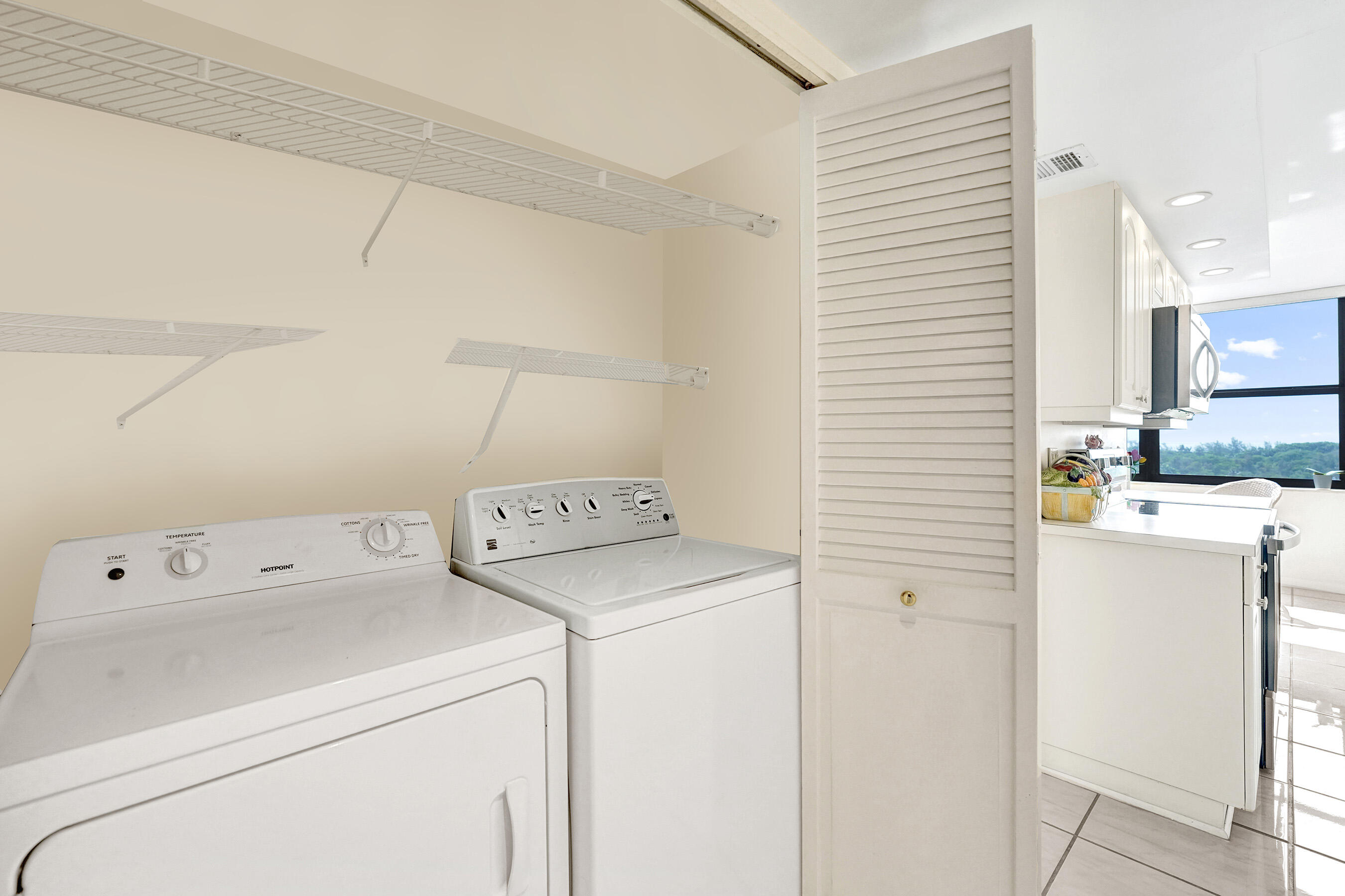 CORINTHIAN ON THE INTRACOASTAL - Residential