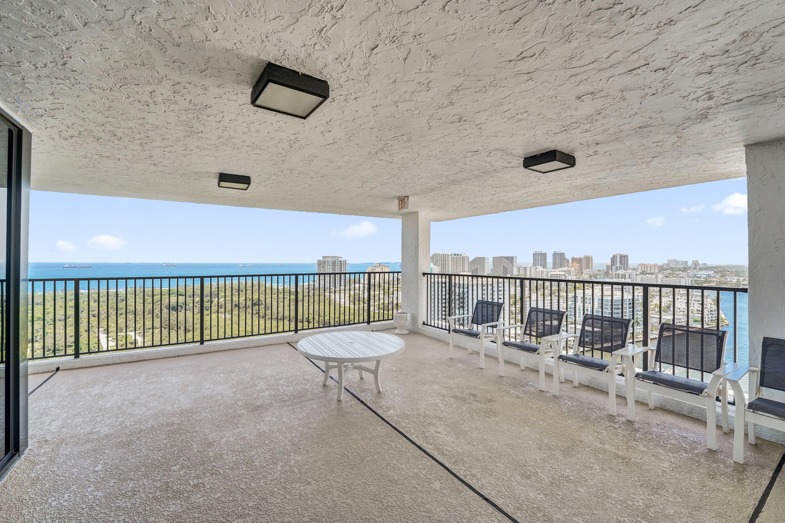 CORINTHIAN ON THE INTRACOASTAL - Residential
