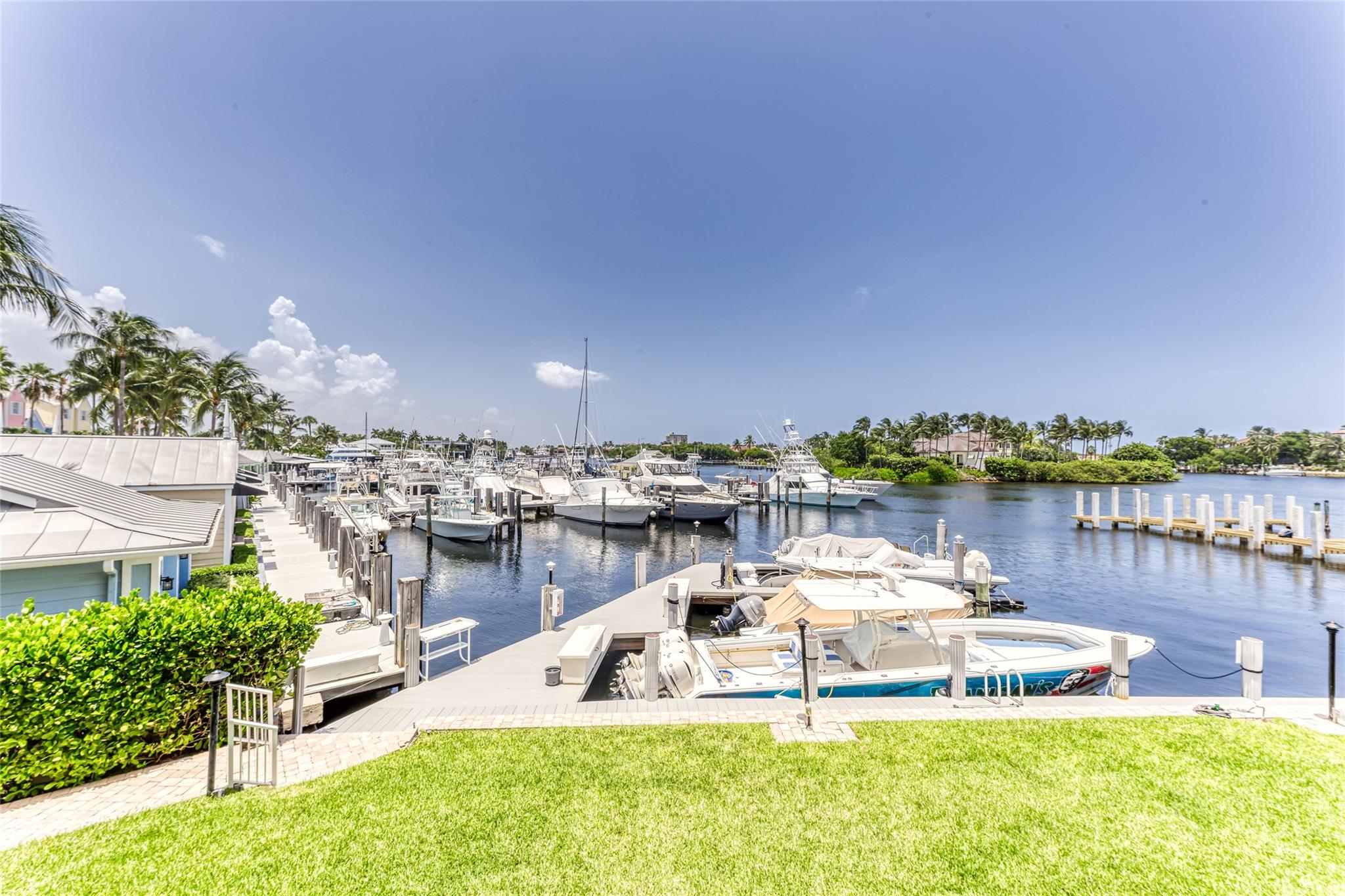 Lighthouse Harbor - Residential