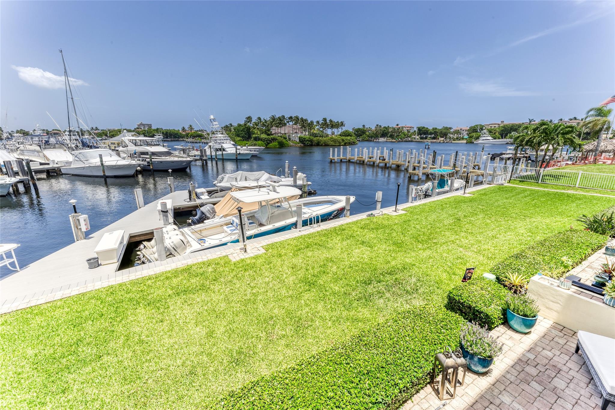Lighthouse Harbor - Residential