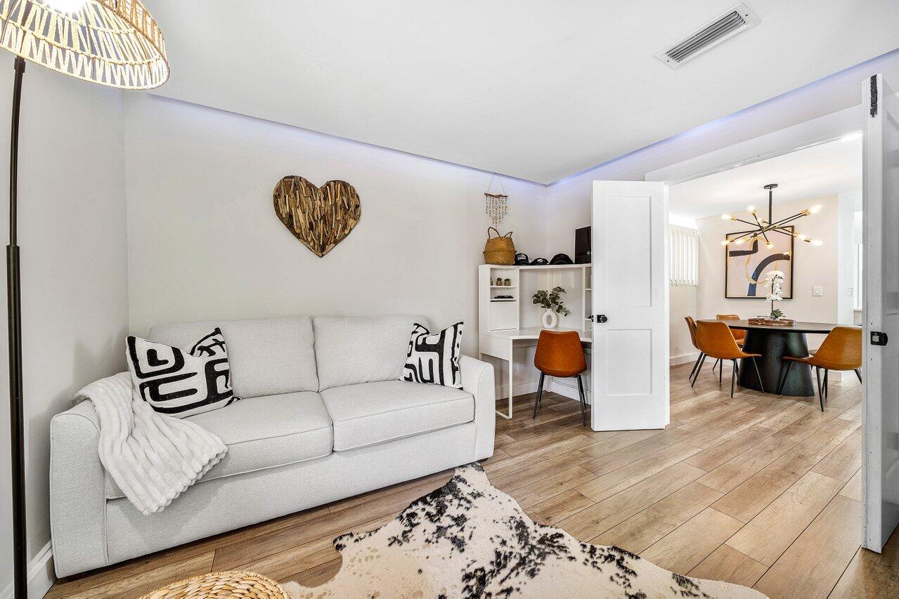 IRONWEDGE SEC II - Residential