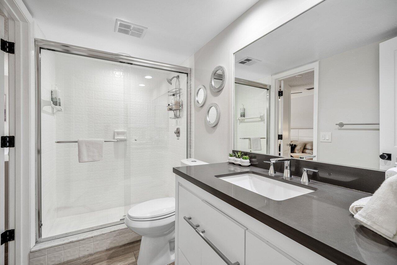 IRONWEDGE SEC II - Residential