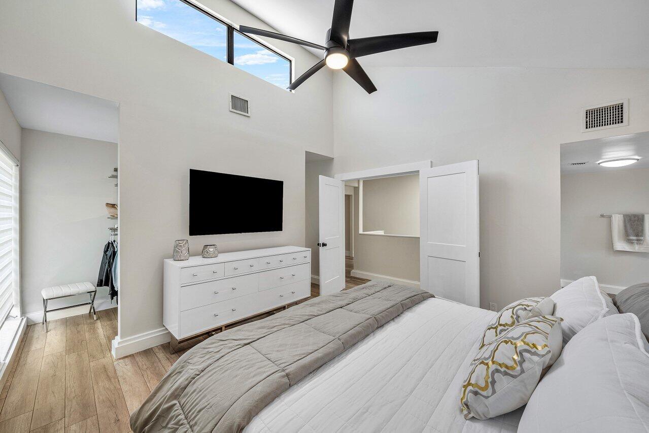 IRONWEDGE SEC II - Residential