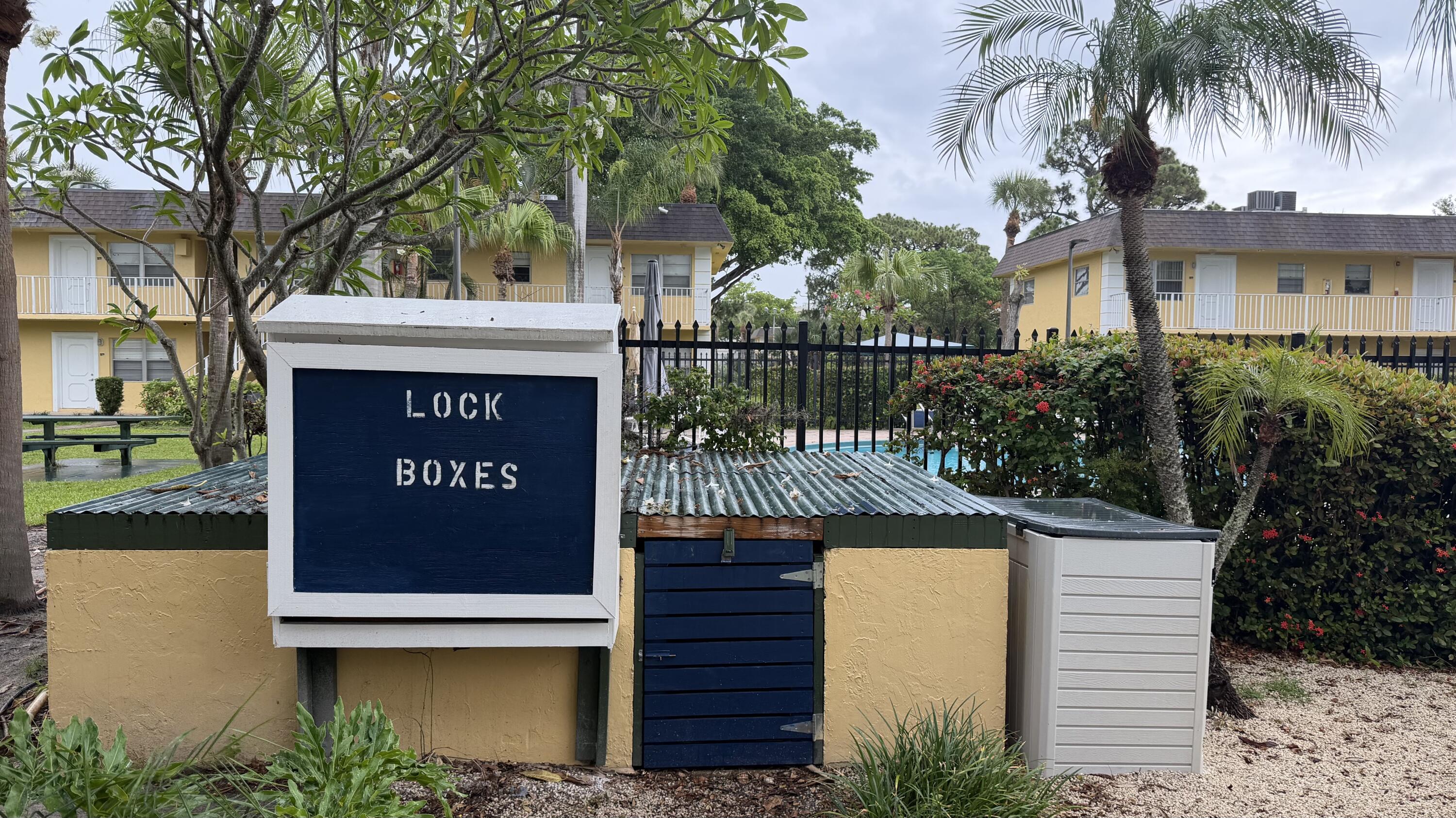 VILLAGE PARK AT OAKLAND CONDO - Residential Lease