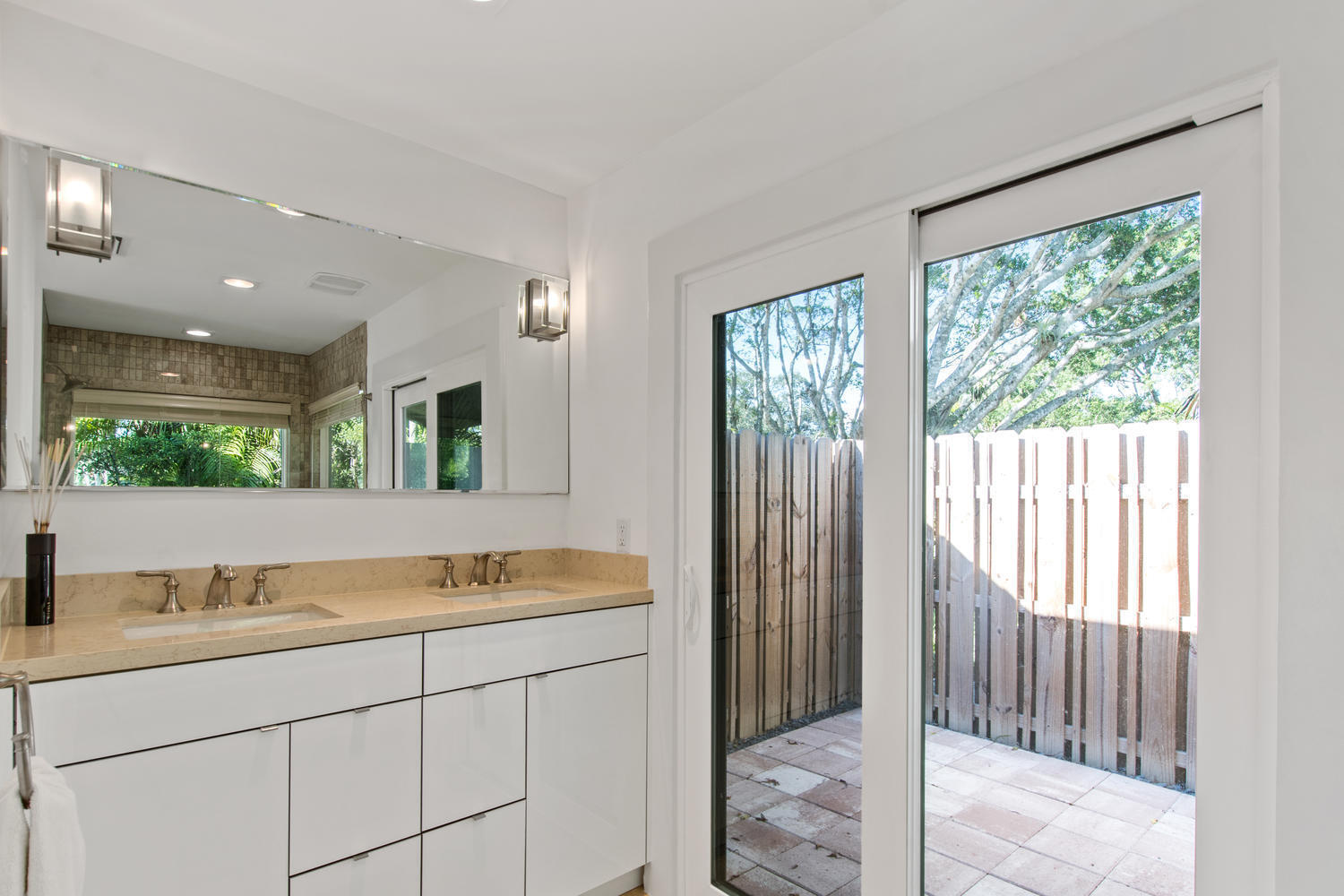 GOLF AND TENNIS VILLAGE PH 2A - Residential Lease