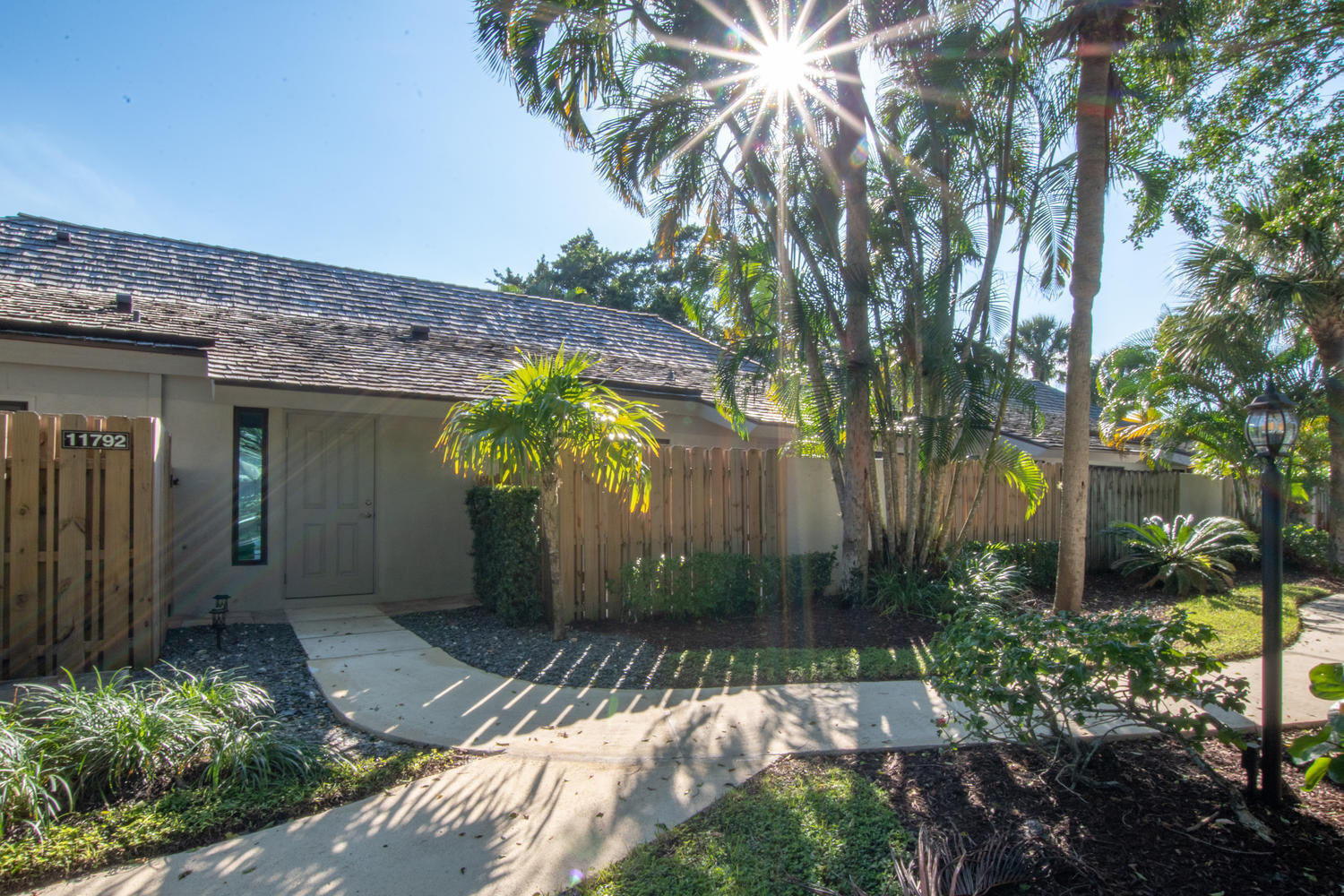 GOLF AND TENNIS VILLAGE PH 2A - Residential Lease