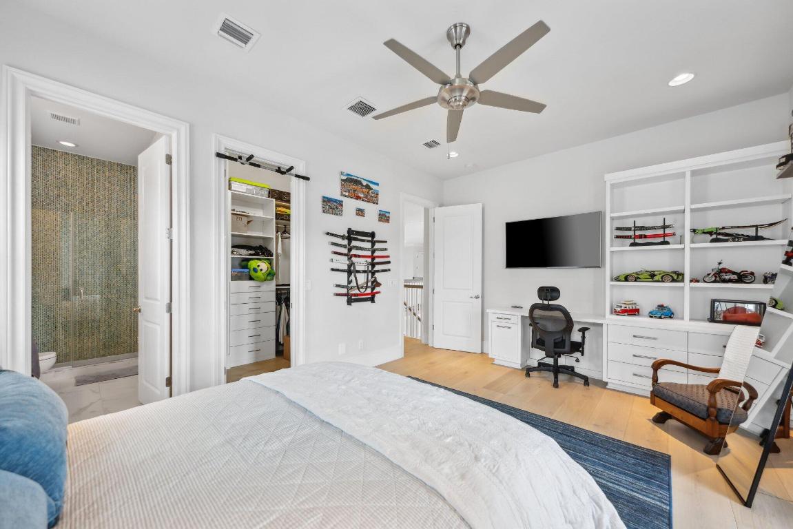ROYAL PALM POLO - Residential