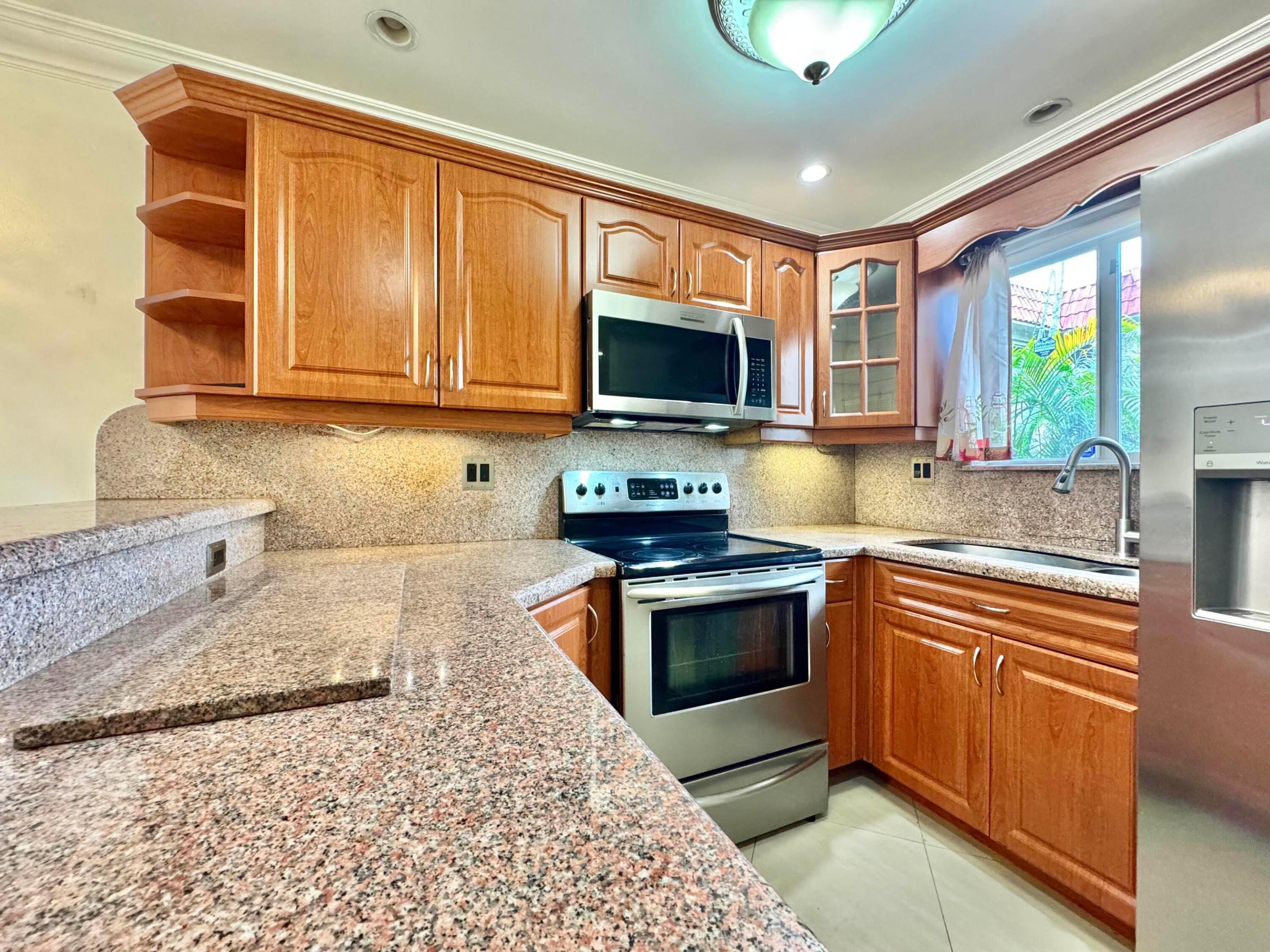 FOREST HILL GARDENS CONDO - Residential