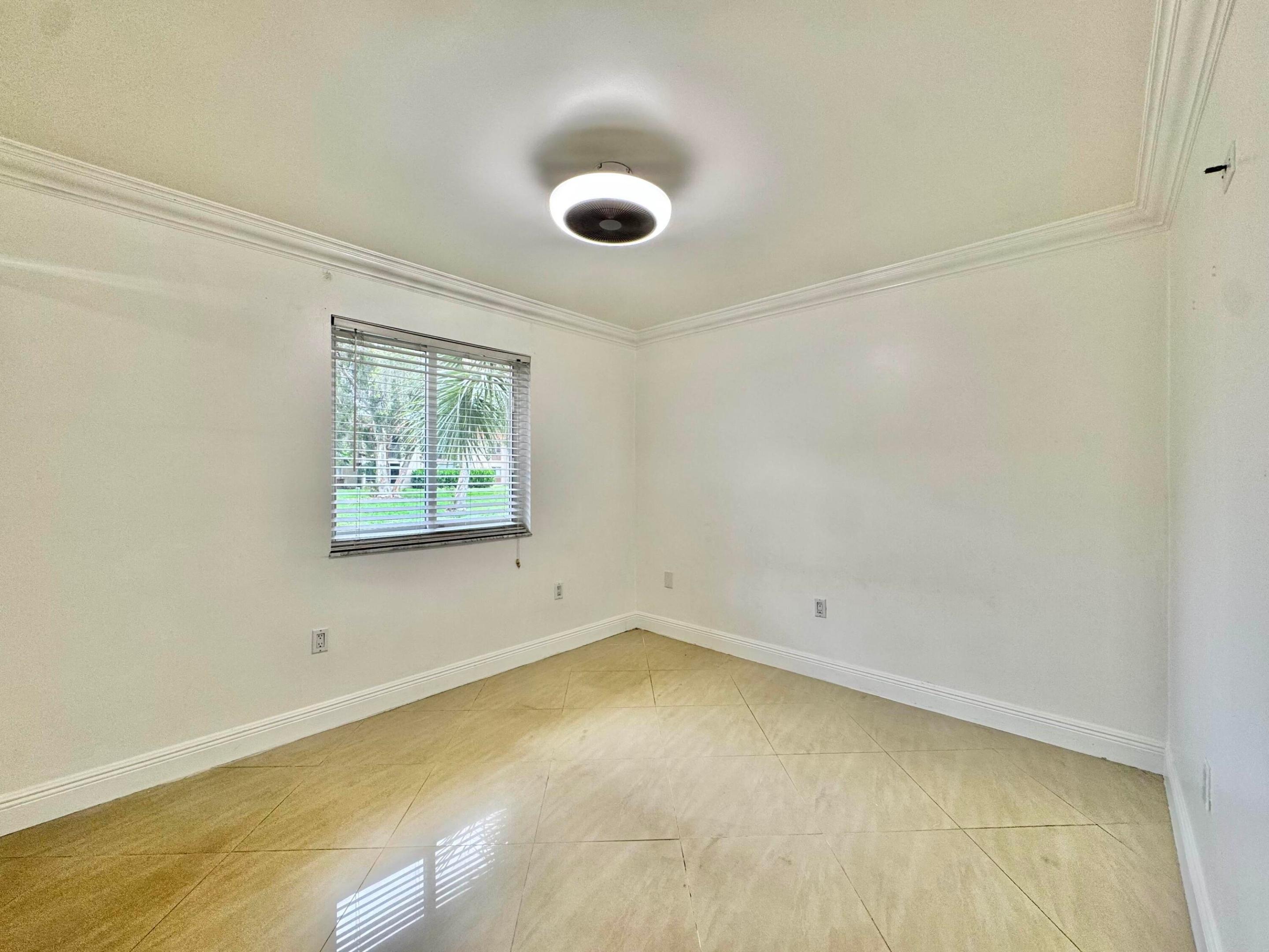 FOREST HILL GARDENS CONDO - Residential