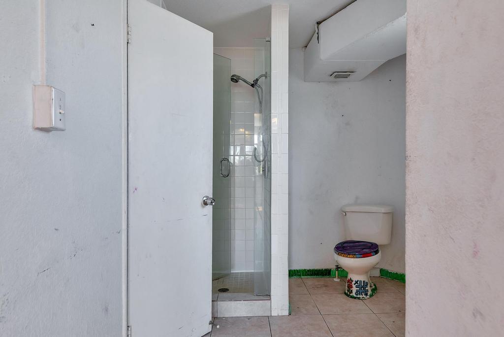 LAKE WORTH TOWN OF - Residential Lease