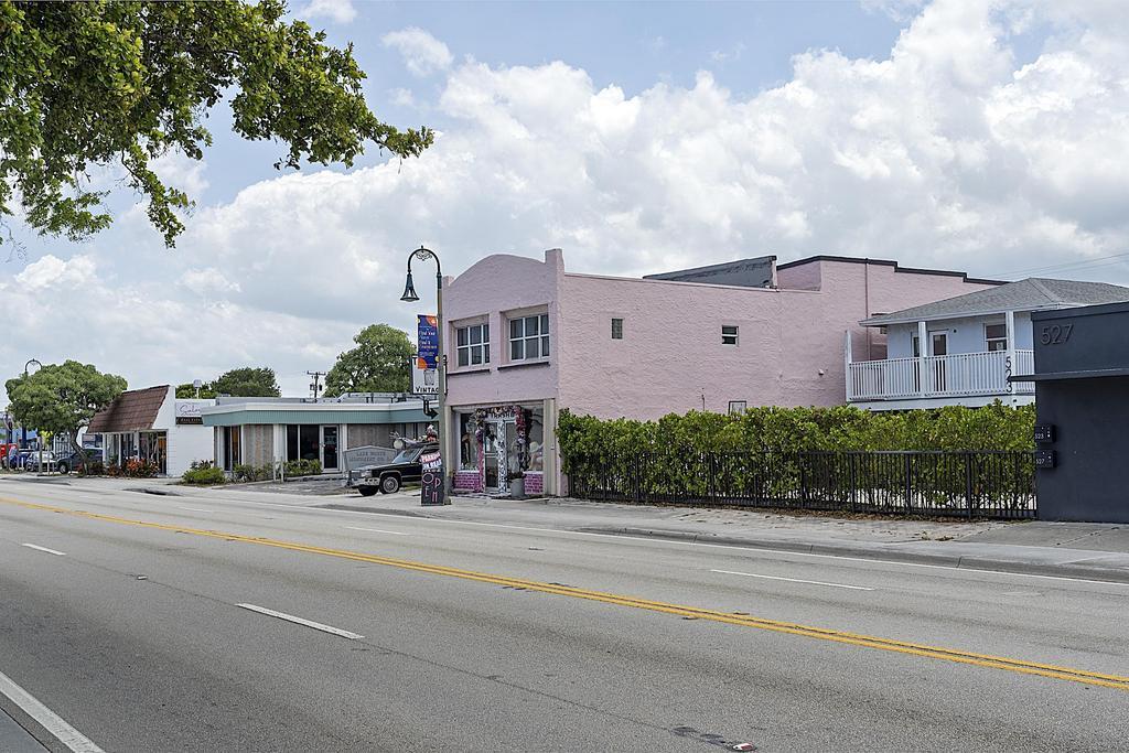 LAKE WORTH TOWN OF - Residential Lease