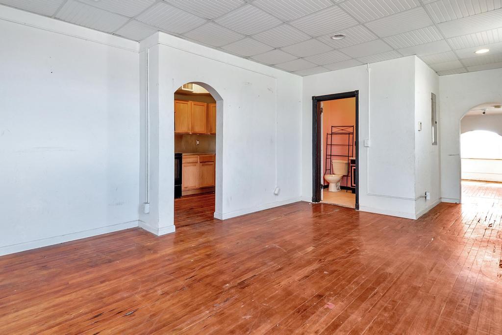 LAKE WORTH TOWN OF - Residential Lease