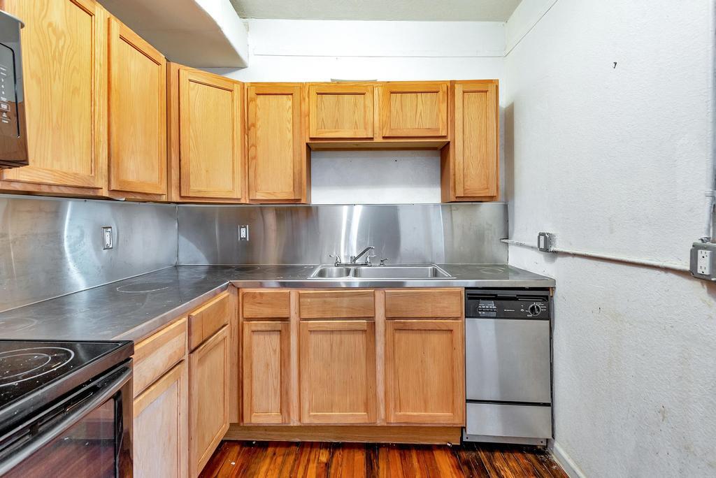 LAKE WORTH TOWN OF - Residential Lease