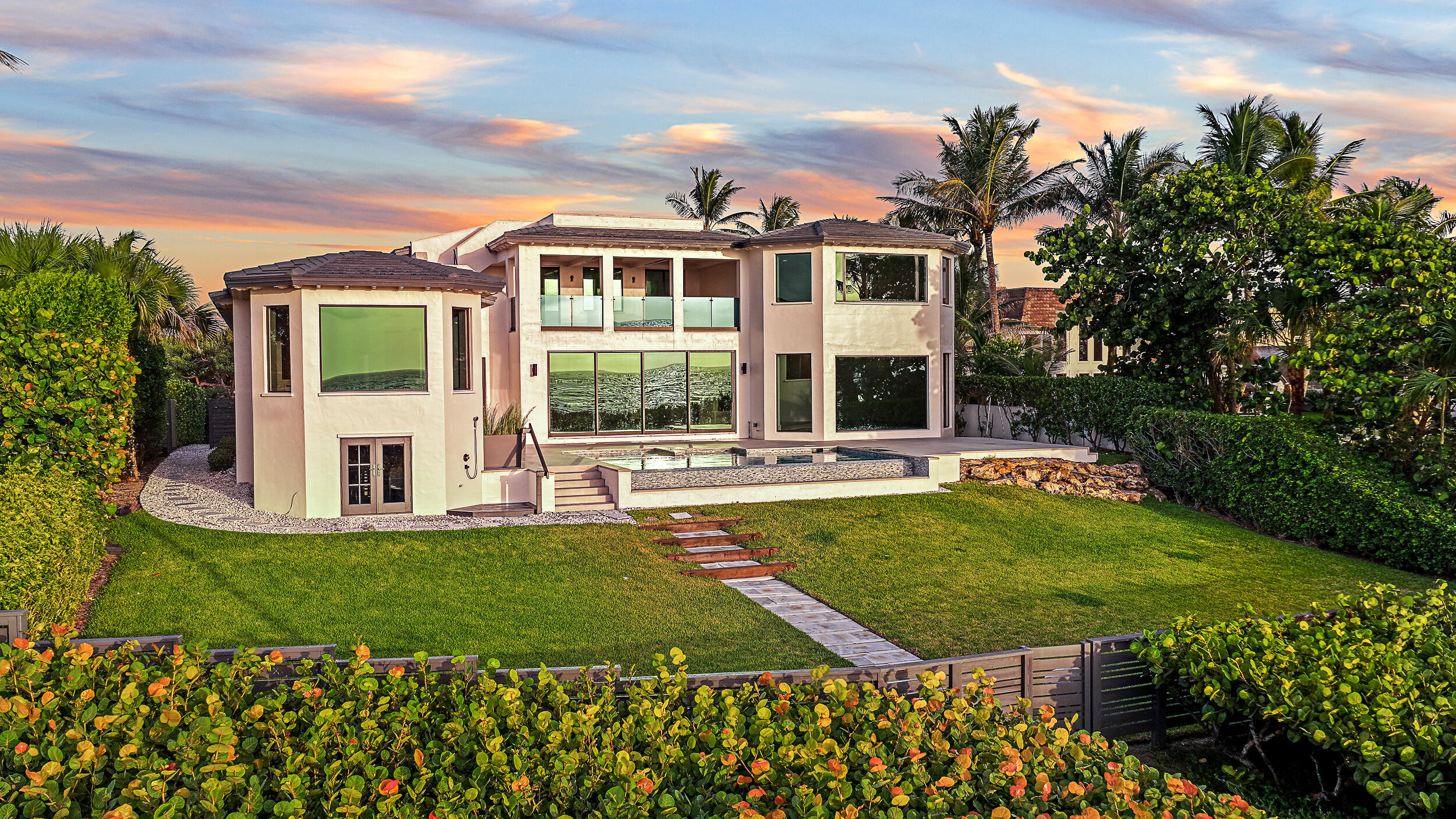 Jupiter Inlet Colony - Residential