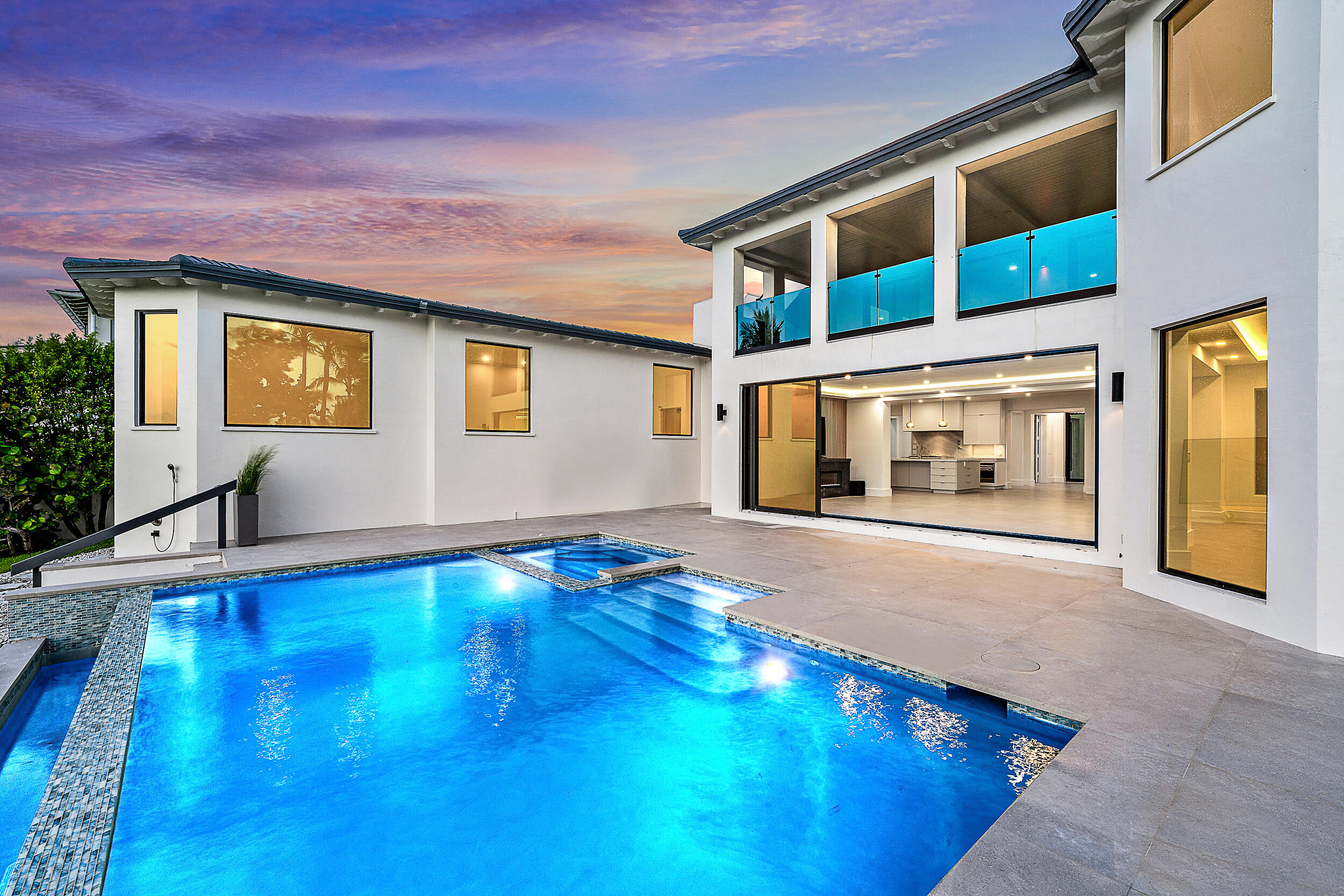 Jupiter Inlet Colony - Residential