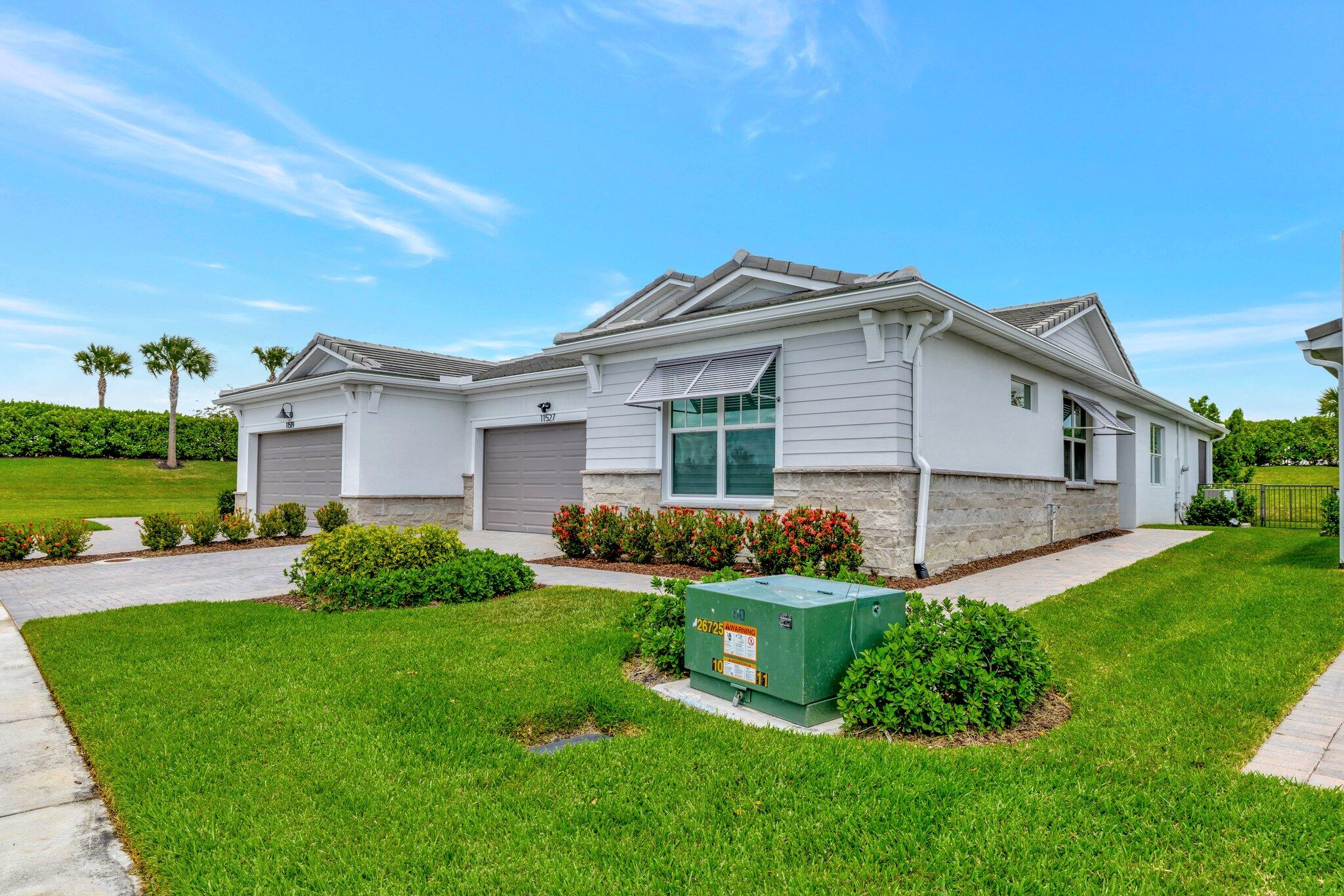 TELARO AT SOUTHERN GROVE - Residential
