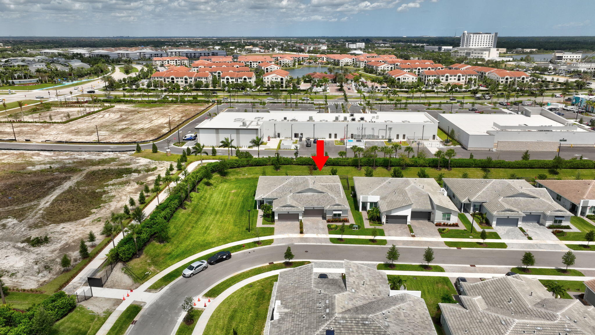 TELARO AT SOUTHERN GROVE - Residential
