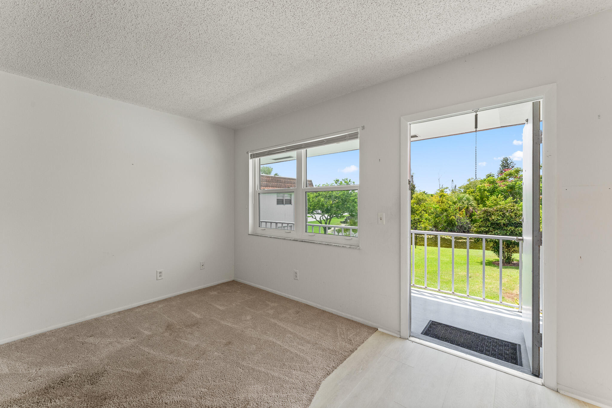 VISTA DEL LAGO CONDO - Residential