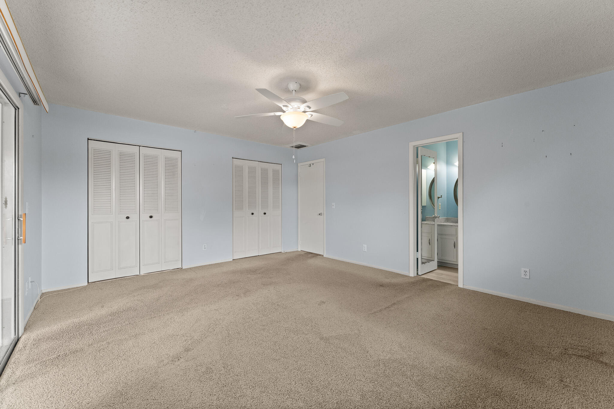 VISTA DEL LAGO CONDO - Residential