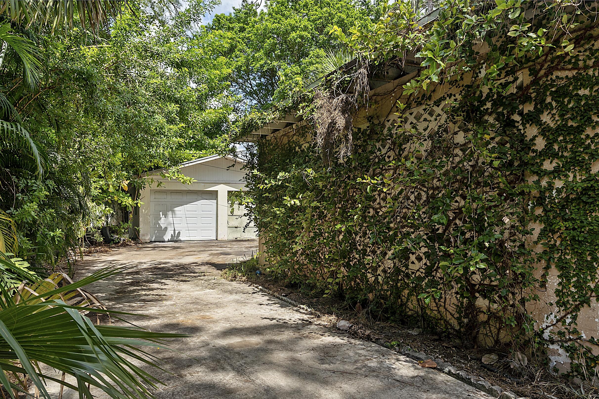 CLUB ESTATES - Residential