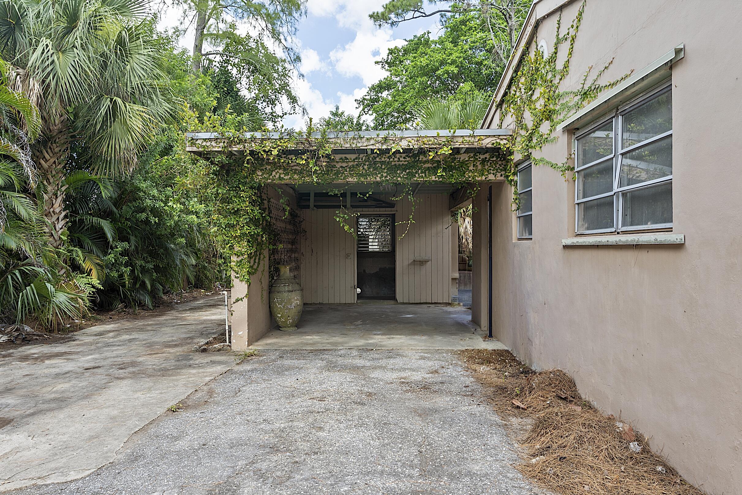 CLUB ESTATES - Residential
