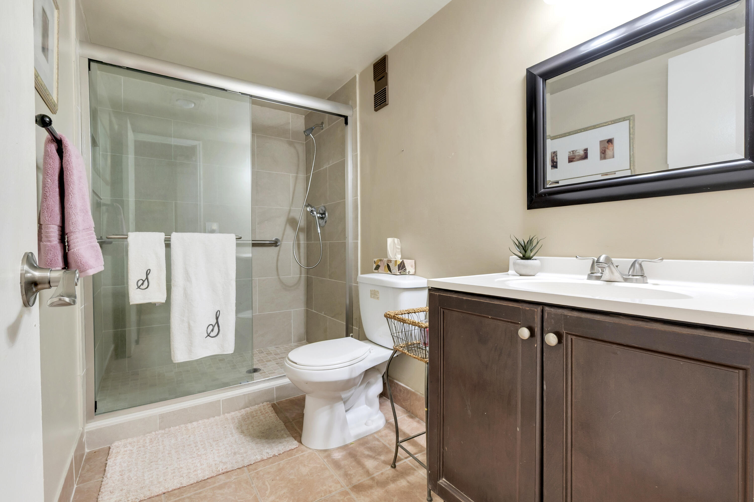 LIVE OAK CONDO SIX - Residential