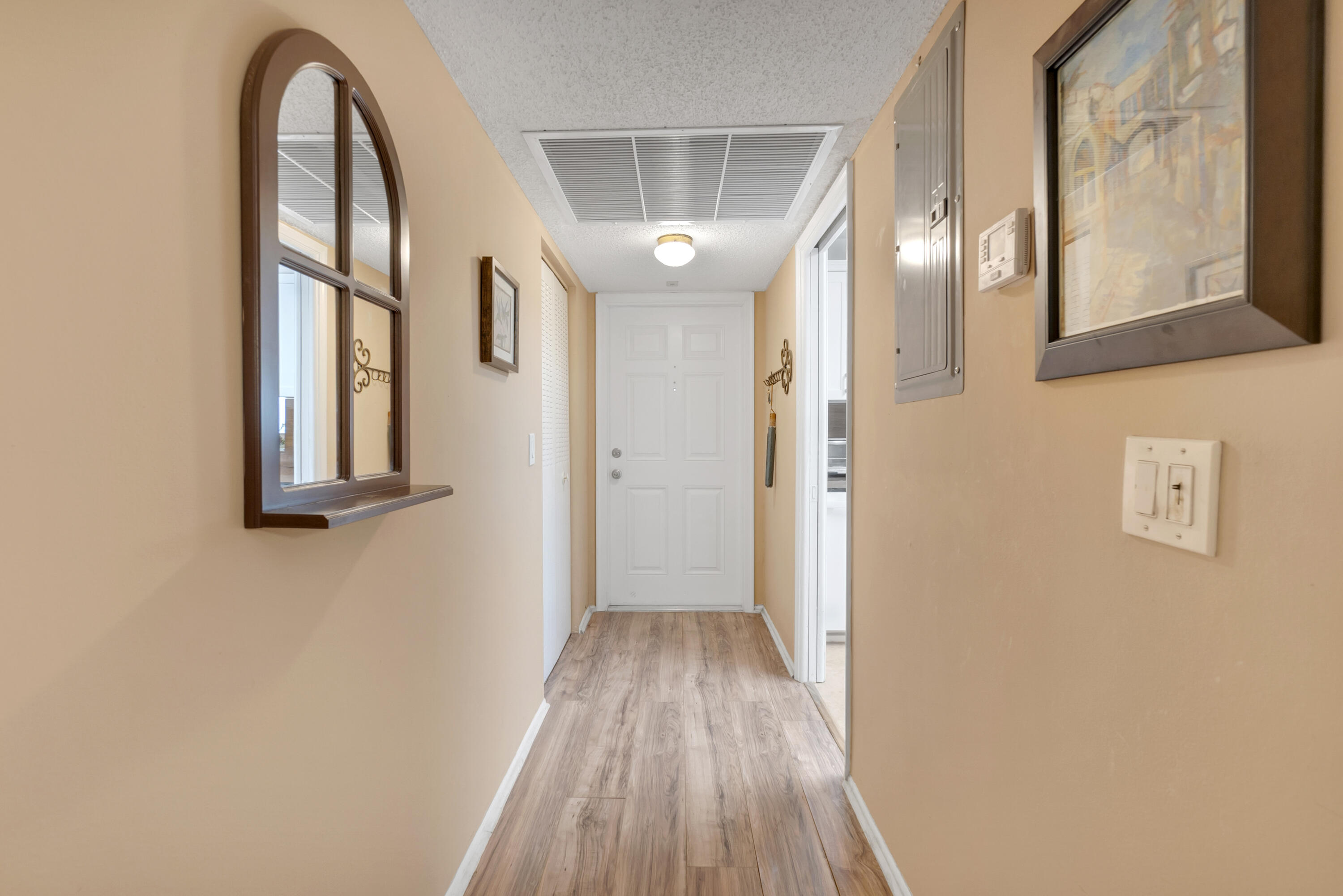 LIVE OAK CONDO SIX - Residential