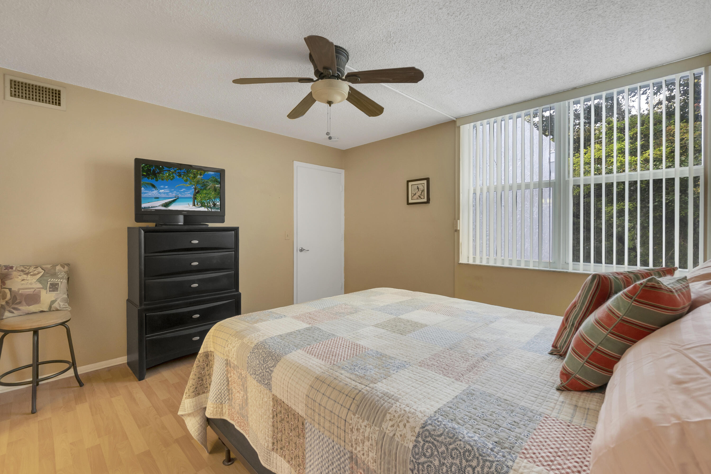 LIVE OAK CONDO SIX - Residential