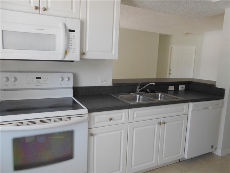 LA VIA CONDO - Residential