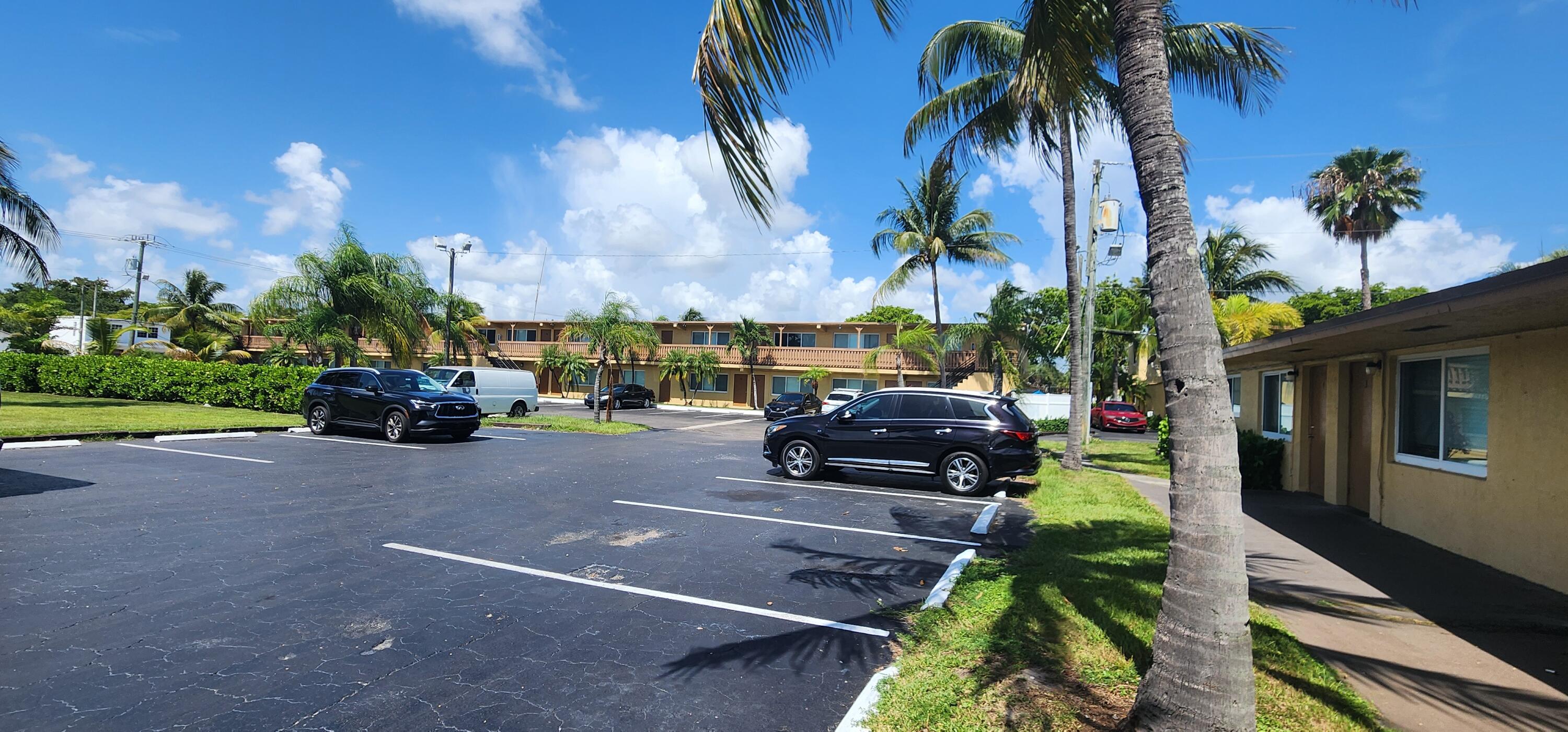 Welcome to this move-in ready first floor one-bedroom, one-bathroom apartment located in the Pinewood Heights community of Pompano Beach, convenient access to all that the Pompano Beach area has to offer and lots of outdoor spaces and parking spaces. Schedule to see it today!