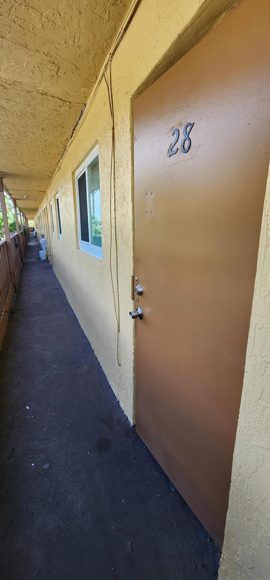 PINEWOOD HEIGHTS - Residential Lease