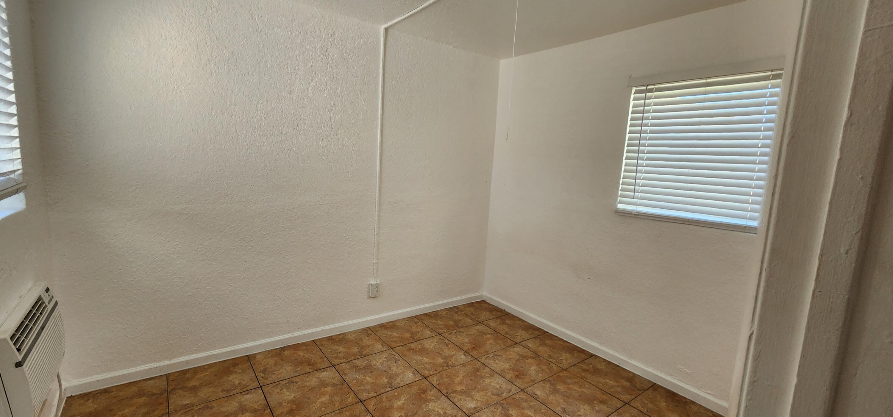 PINEWOOD HEIGHTS - Residential Lease