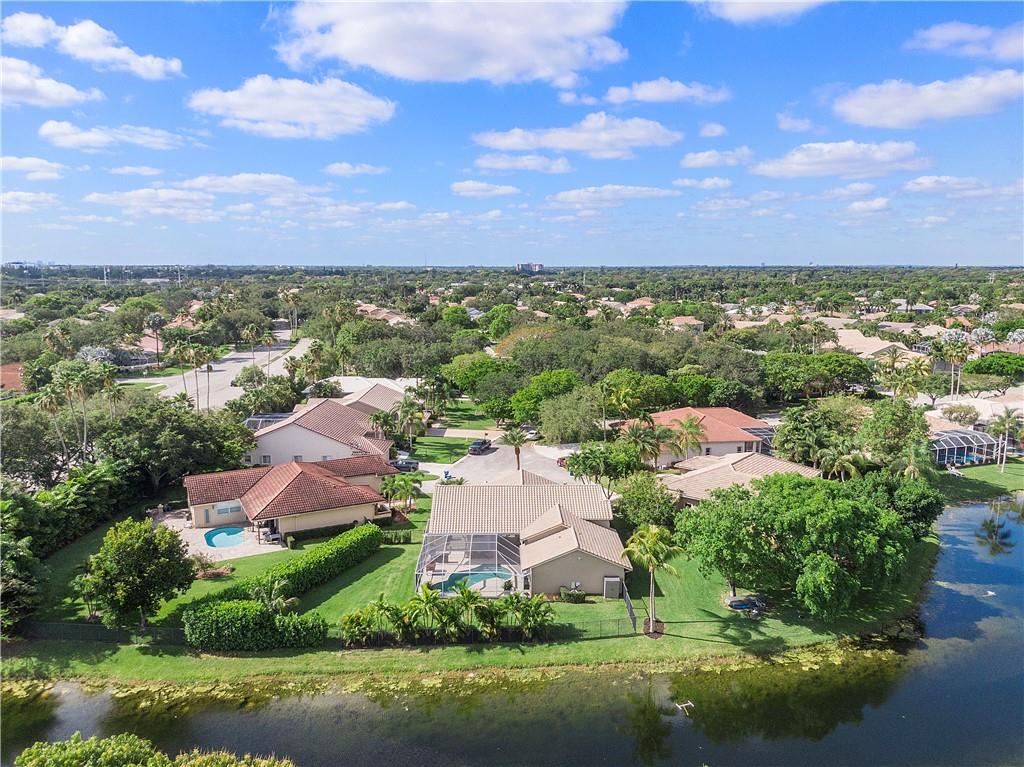 Kensington 146-39 B - Residential