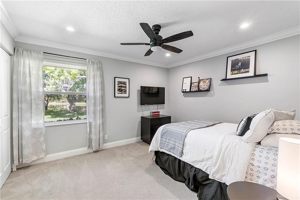 Kensington 146-39 B - Residential