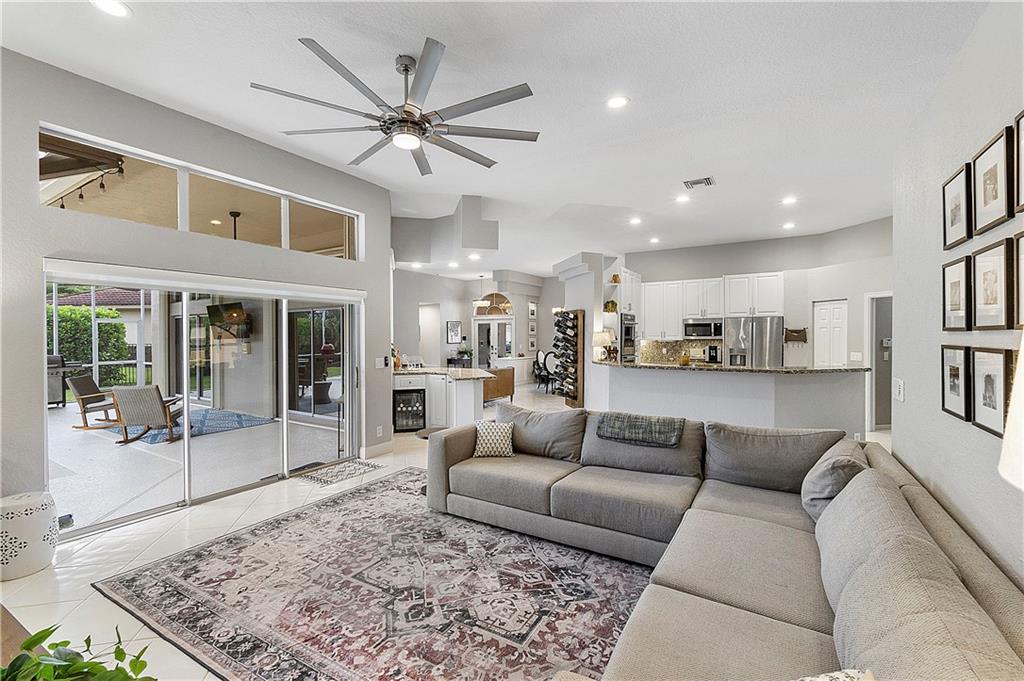 Kensington 146-39 B - Residential