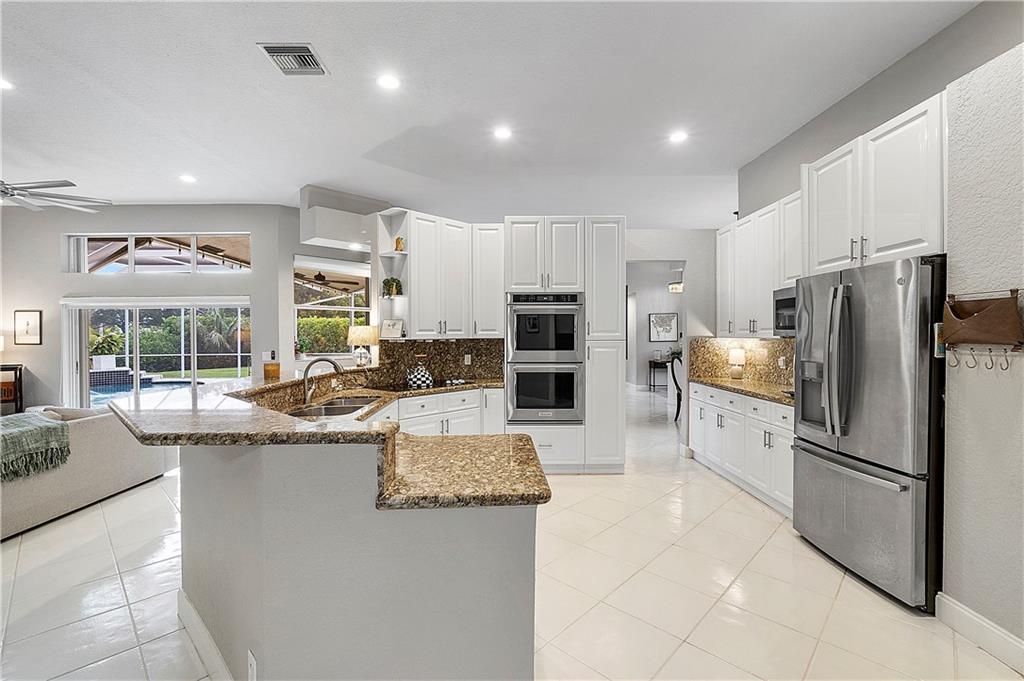 Kensington 146-39 B - Residential